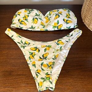 NEW VS Lemon Swim Set